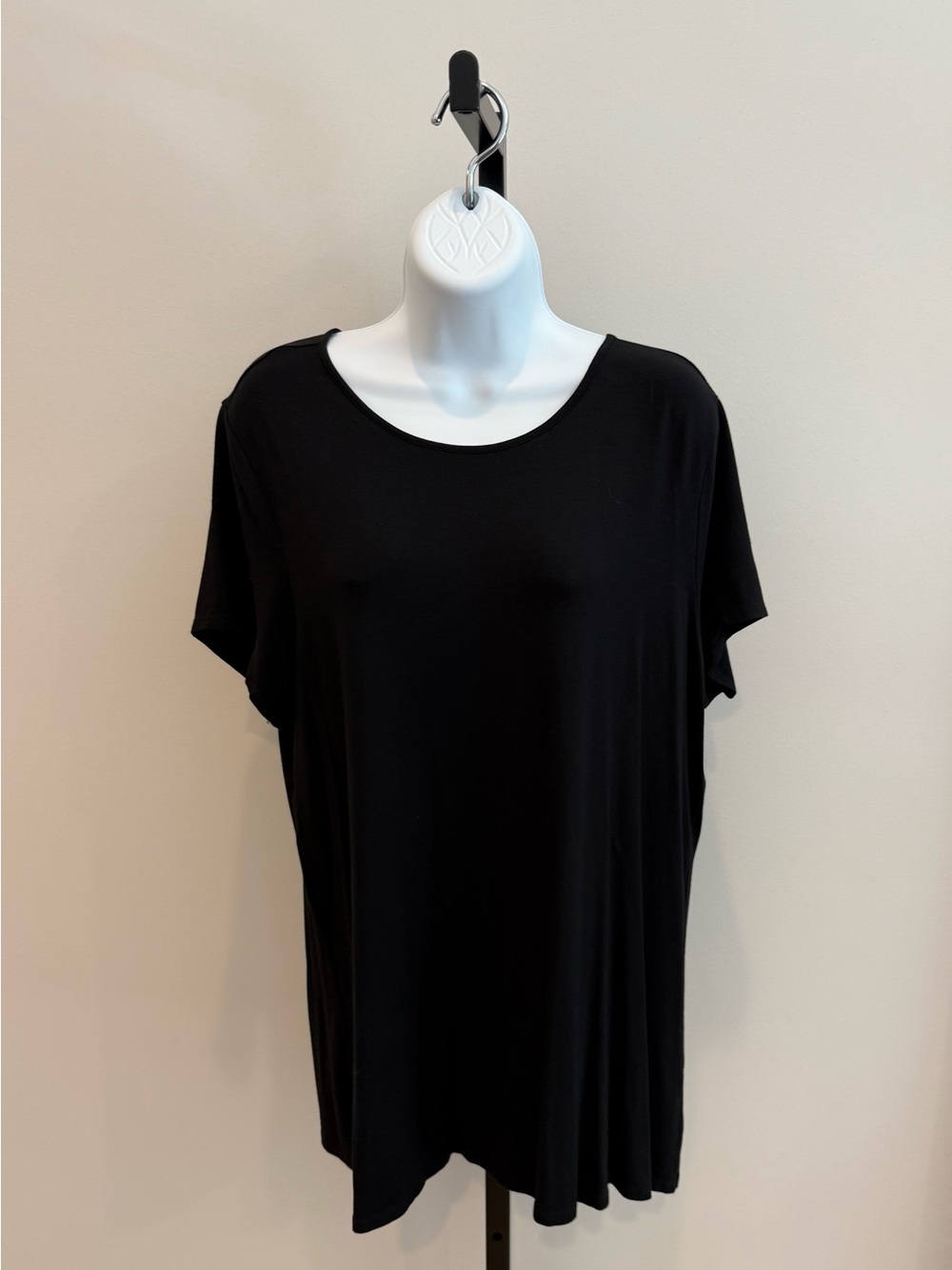 J Jill Women’s Black Scoop Neck Short Sleeve Top